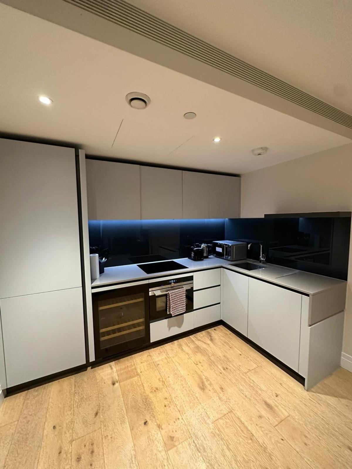 Studio Come 1 Bed Flat In Vauxhall Next To Battersea London Exterior foto